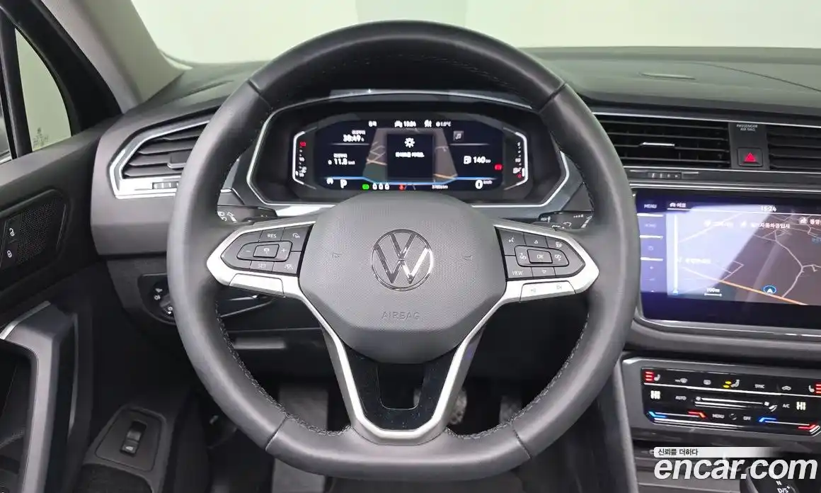 Volkswagen Tiguan 2022 2.0 Автомат в Москве № 168533, фото 14