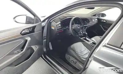 Volkswagen Jetta 2021 1.4 Автомат в Москве № 168670, миниатюра 2