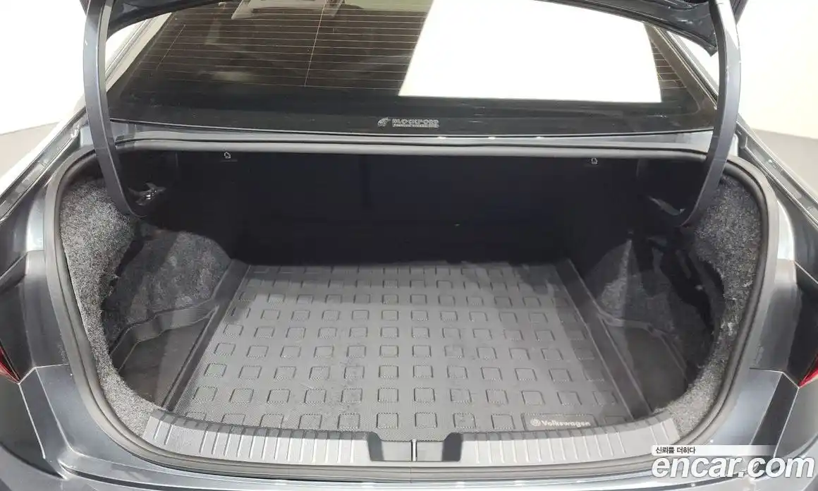 Volkswagen Jetta 2021 1.4 Автомат в Москве № 168670, фото 6