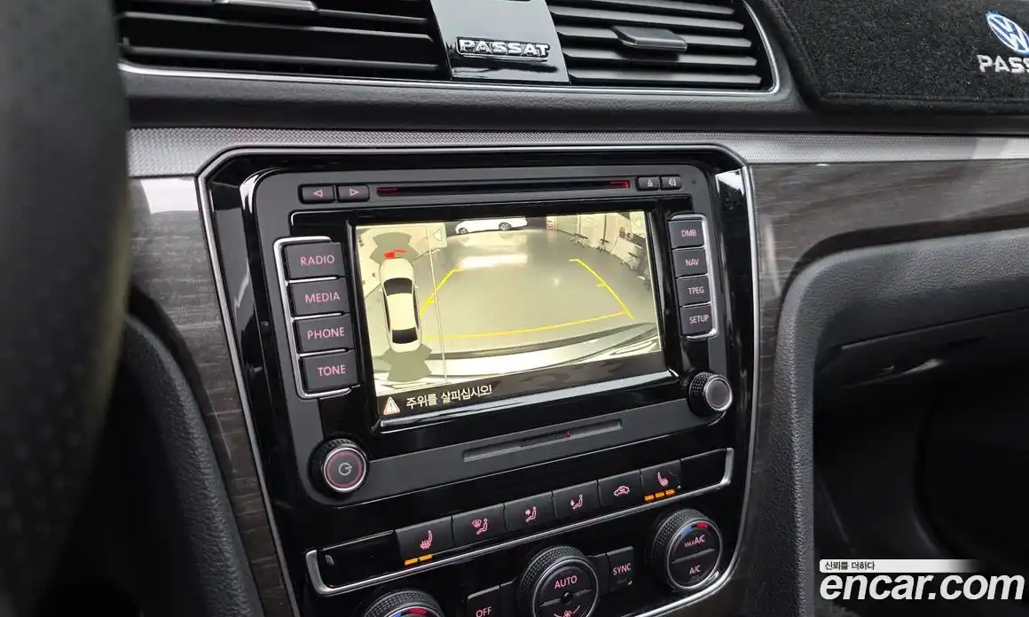 Volkswagen Passat 2018 2.0 Автомат в Москве № 168870, фото 11