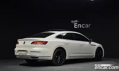Volkswagen Arteon 2019 2.0 Автомат в Москве № 169067, миниатюра 7