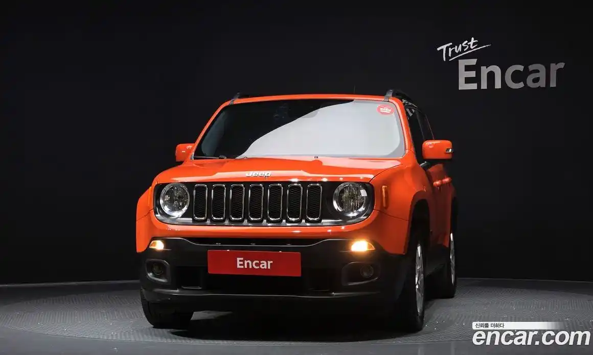 Jeep Renegade 2016 2.4 Автомат в Москве № 169888, фото 1