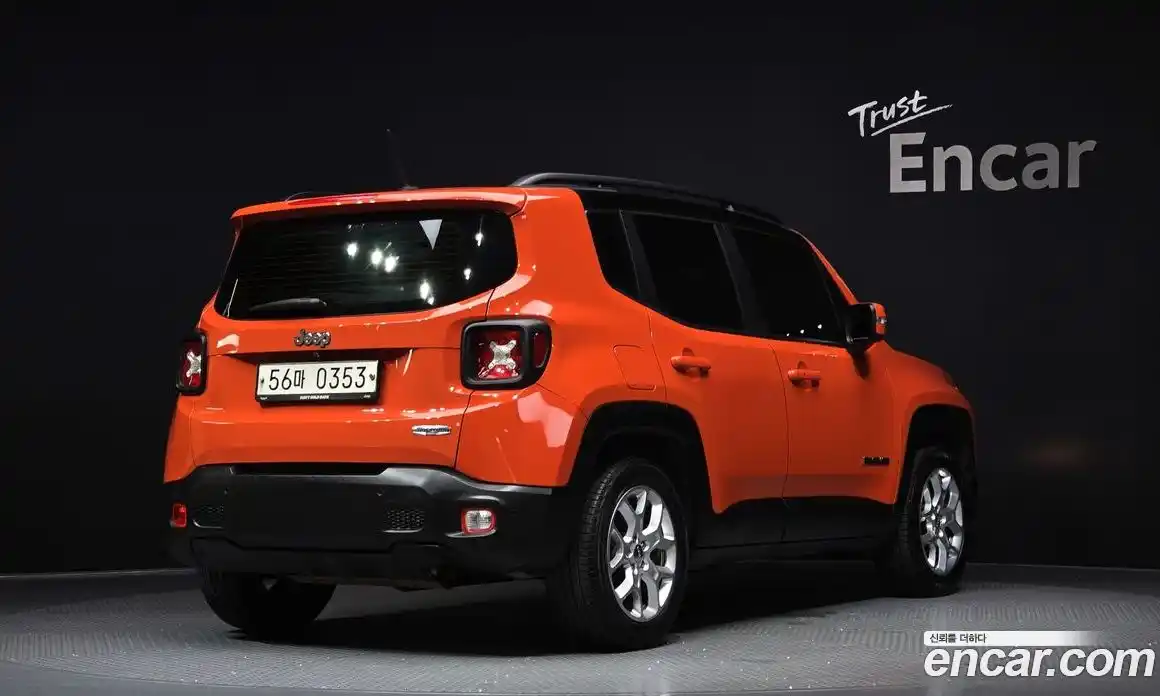 Jeep Renegade 2016 2.4 Автомат в Москве № 169888, фото 19