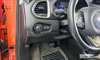 Jeep Renegade 2016 2.4 Автомат в Москве № 169888, миниатюра 10