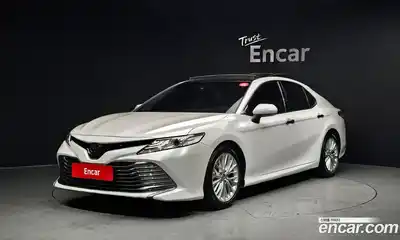 Toyota Camry, 2019