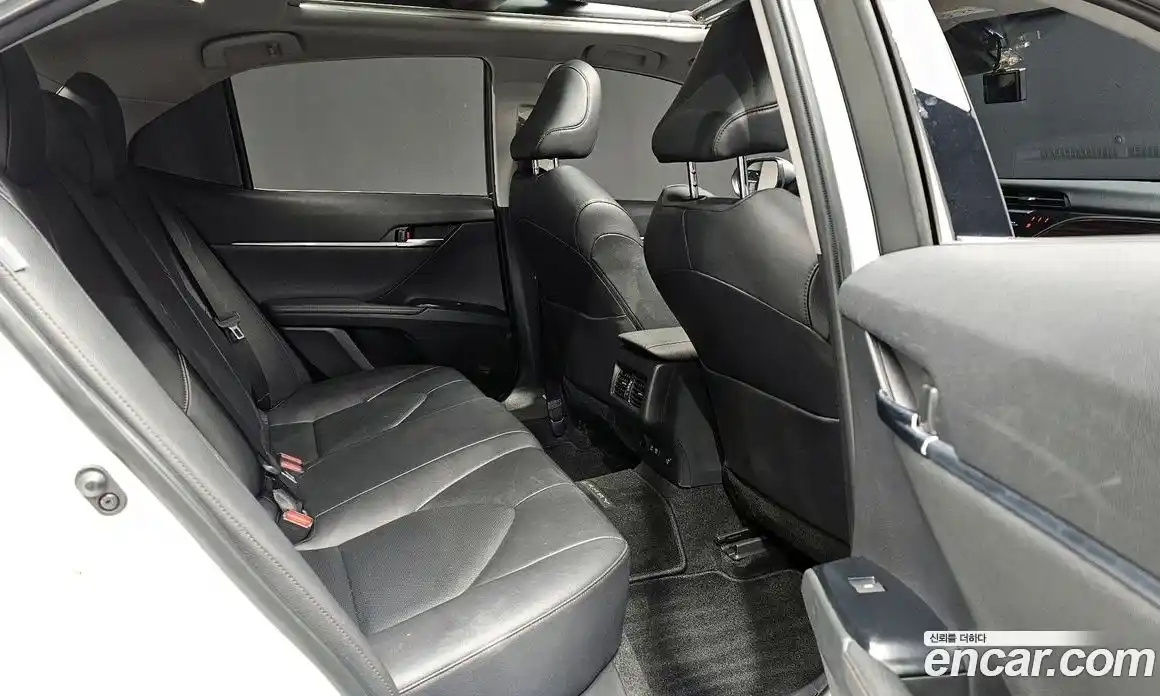 Toyota Camry 2019 2.5 Автомат в Москве № 170153, фото 11