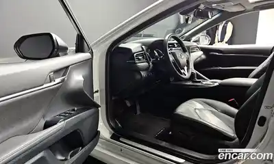 Toyota Camry 2019 2.5 Автомат в Москве № 170153, миниатюра 12