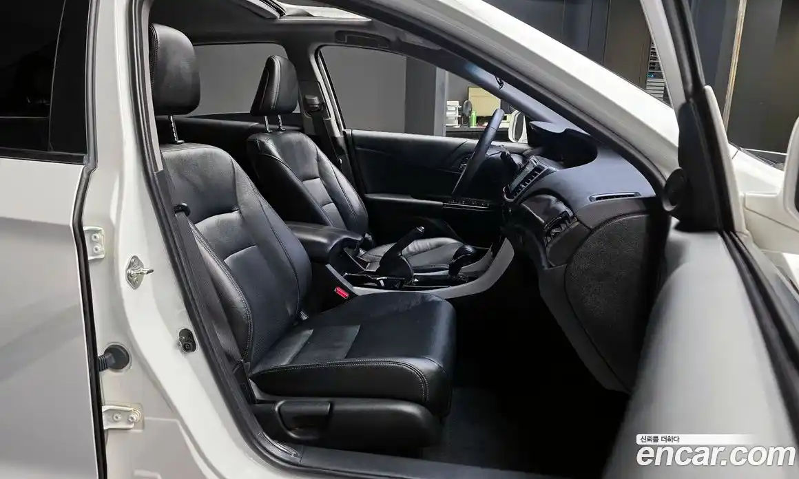 Honda Accord 2016 2.4 Автомат в Москве № 170513, фото 11