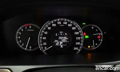 Honda Accord 2016 2.4 Автомат в Москве № 170513, миниатюра 8