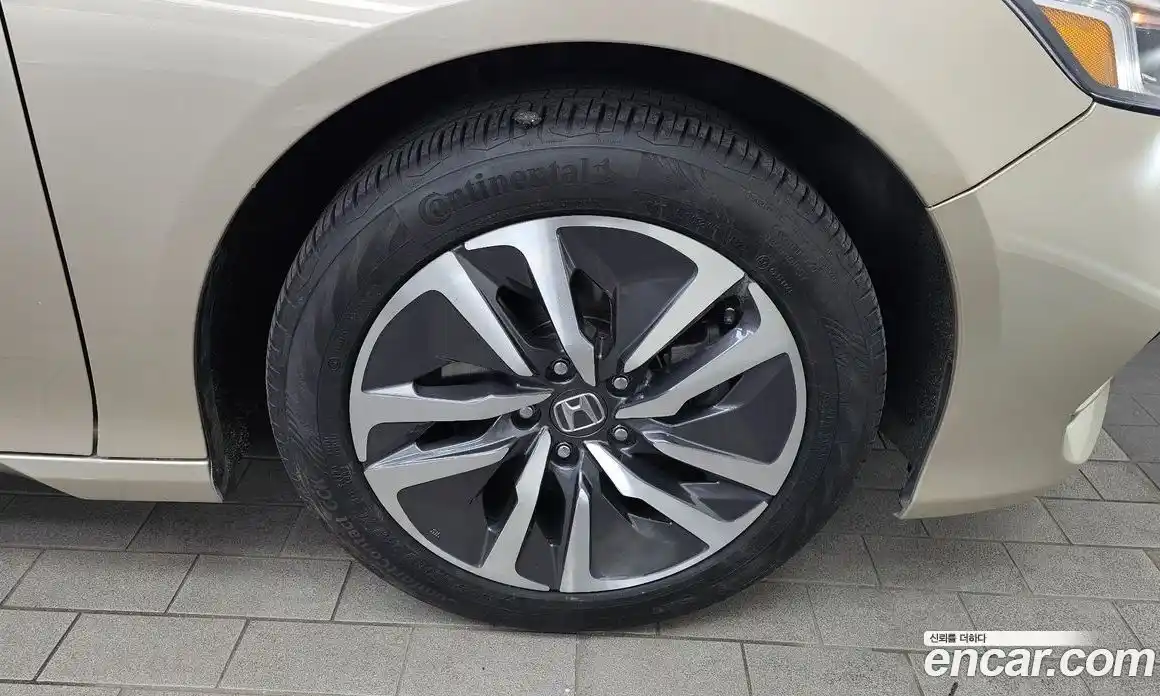 Honda Accord 2018 2.0 Автомат в Москве № 170526, фото 16