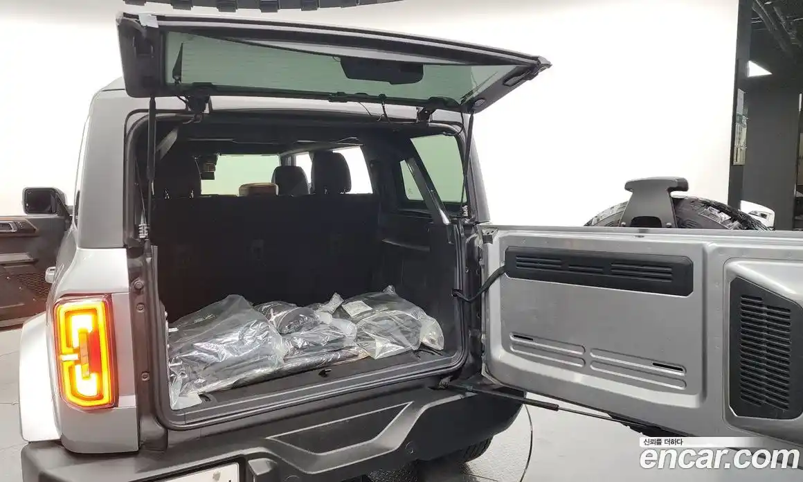 Ford Bronco 2022 2.7 Автомат в Москве № 170855, фото 6