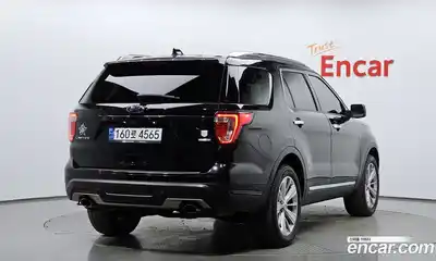 Ford Explorer, 2019
