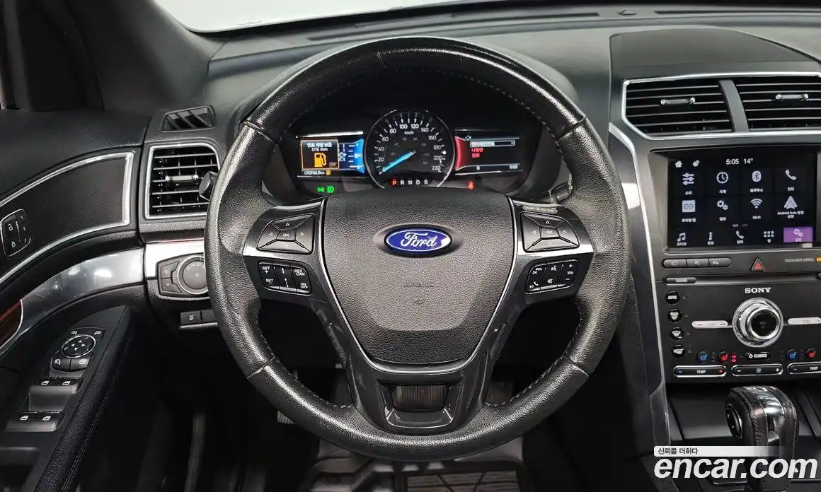 Ford Explorer 2019 2.3 Автомат в Москве № 170919, фото 18