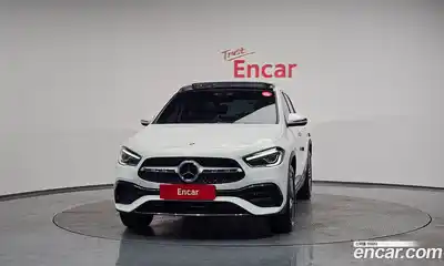 Mercedes-Benz GLA-Class, 2022