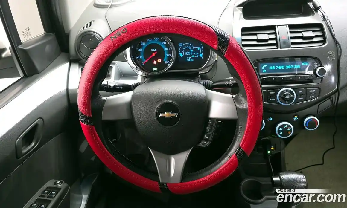 Chevrolet Spark 2014 1.0 Автомат в Москве № 173916, фото 4