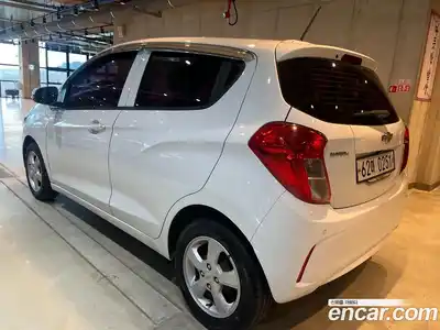 Chevrolet Spark 2017 1.0 Автомат в Москве № 175974, миниатюра 2