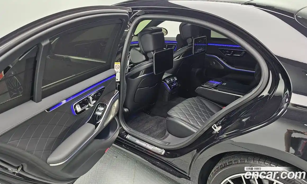 Mercedes-Benz S-Class 2022 4.0 Автомат в Москве № 177838, фото 16