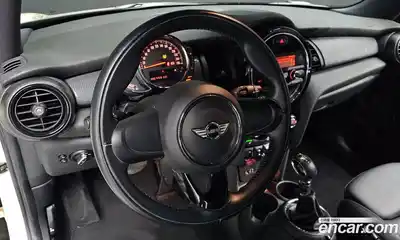 Mini Cooper 2014 1.5 Автомат в Москве № 179659, миниатюра 11