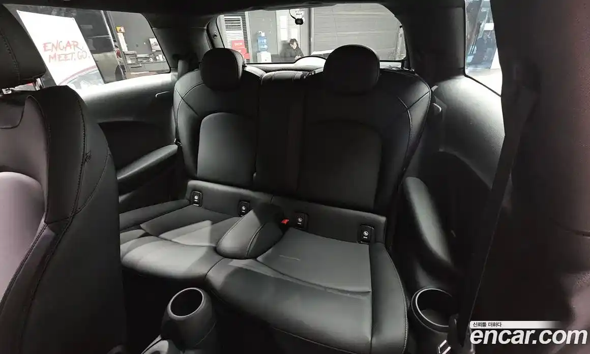 Mini Cooper 2014 1.5 Автомат в Москве № 179659, фото 15