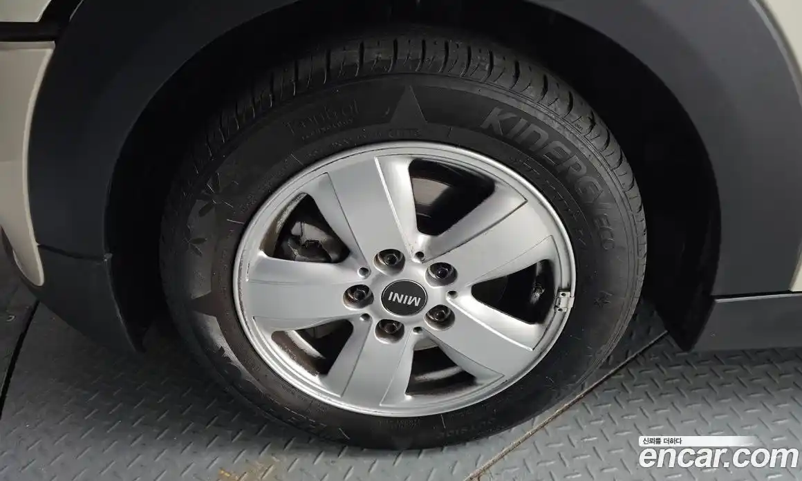 Mini Cooper 2014 1.5 Автомат в Москве № 179659, фото 17