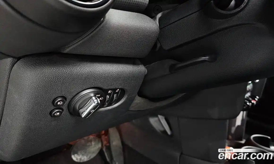 Mini Cooper 2014 1.5 Автомат в Москве № 179659, фото 19