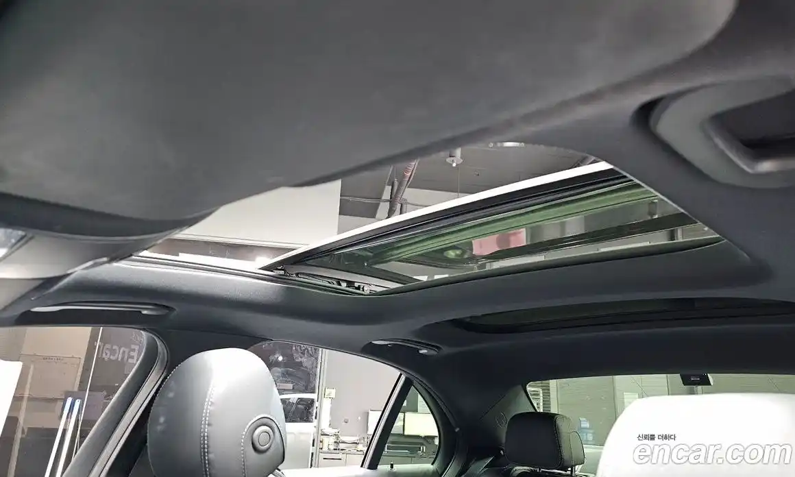 Mercedes-Benz E-Class 2021 2.0 Автомат в Москве № 179816, фото 15