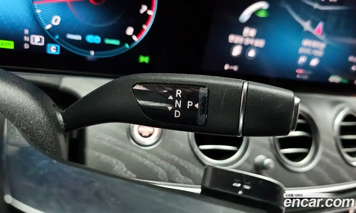 Mercedes-Benz E-Class 2021 2.0 Автомат в Москве № 179816, фото 19