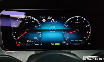 Mercedes-Benz E-Class 2021 2.0 Автомат в Москве № 179816, миниатюра 5