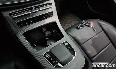 Mercedes-Benz E-Class 2021 2.0 Автомат в Москве № 179816, миниатюра 10