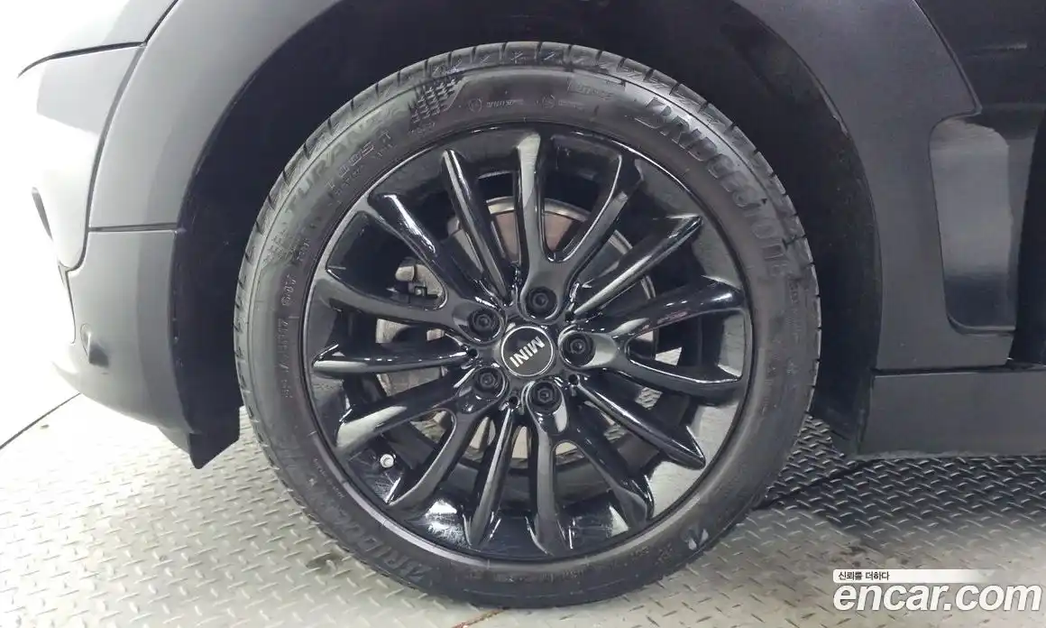 Mini Clubman 2023 1.5 Автомат в Москве № 180861, фото 15