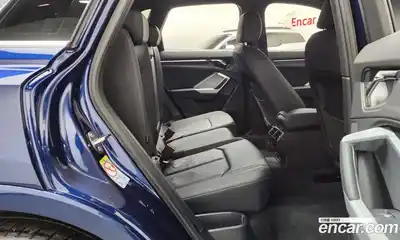 Audi Q3 2024 2.0 Автомат в Москве № 181885, миниатюра 12