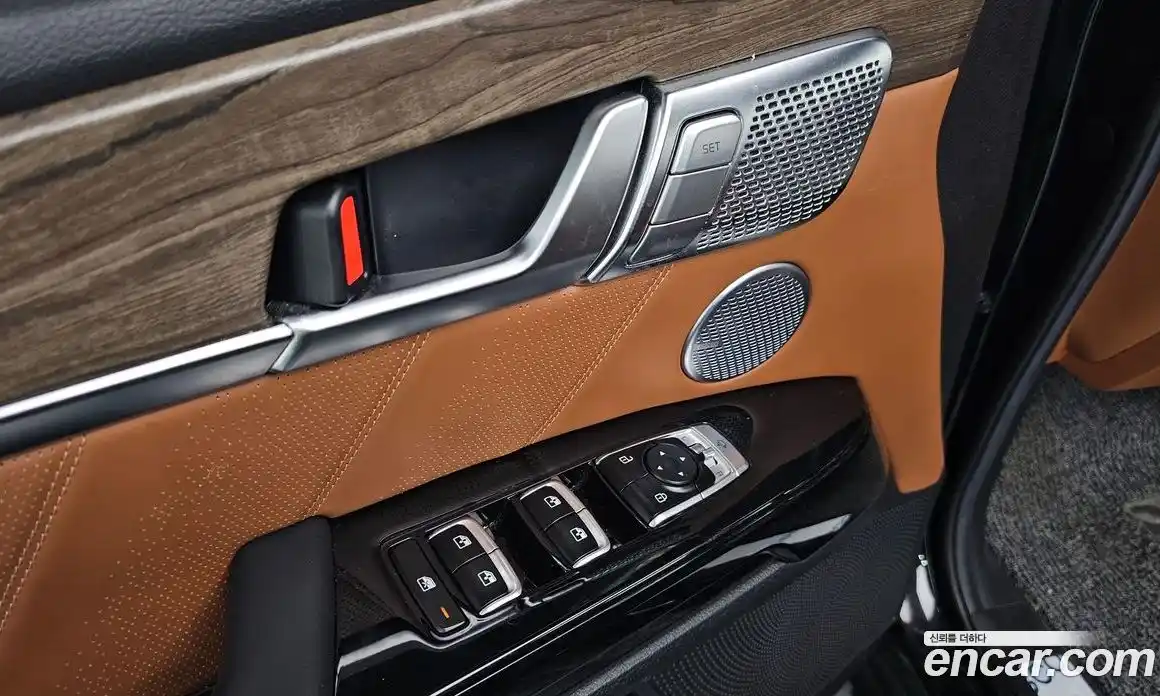 Kia Mohave 2022 3.0 Автомат в Москве № 18216, фото 16