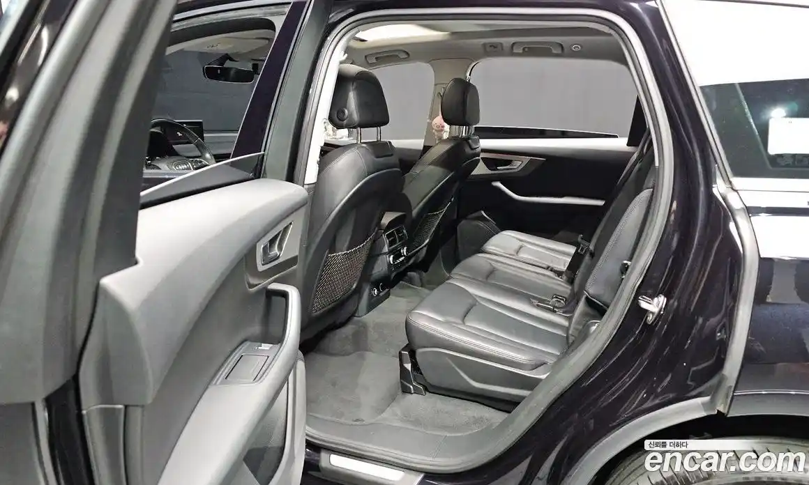 Audi Q7 2019 2.0 Автомат в Москве № 183614, фото 18