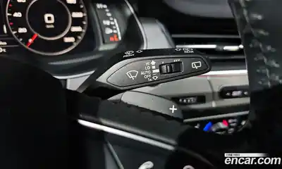 Audi Q7 2019 2.0 Автомат в Москве № 183614, миниатюра 5