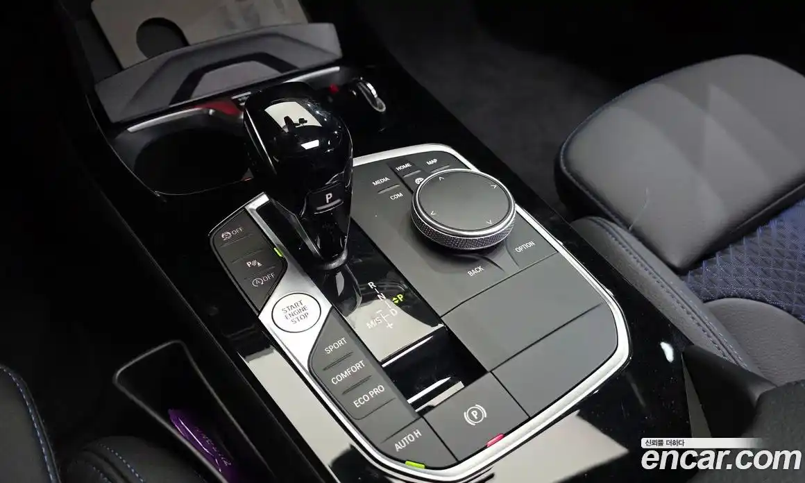 BMW 1-Series 2024 2.0 Автомат в Москве № 187565, фото 8