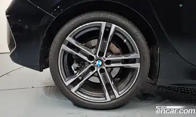 BMW 1-Series 2024 2.0 Автомат в Москве № 187565, миниатюра 10