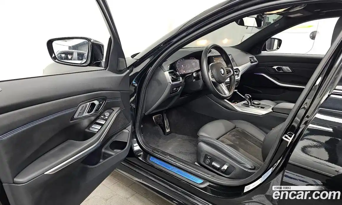 BMW 3-Series 2022 2.0 Автомат в Москве № 189466, фото 4