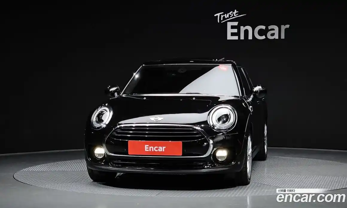 Mini Clubman 2018 2.0 Автомат в Москве № 189960, фото 16