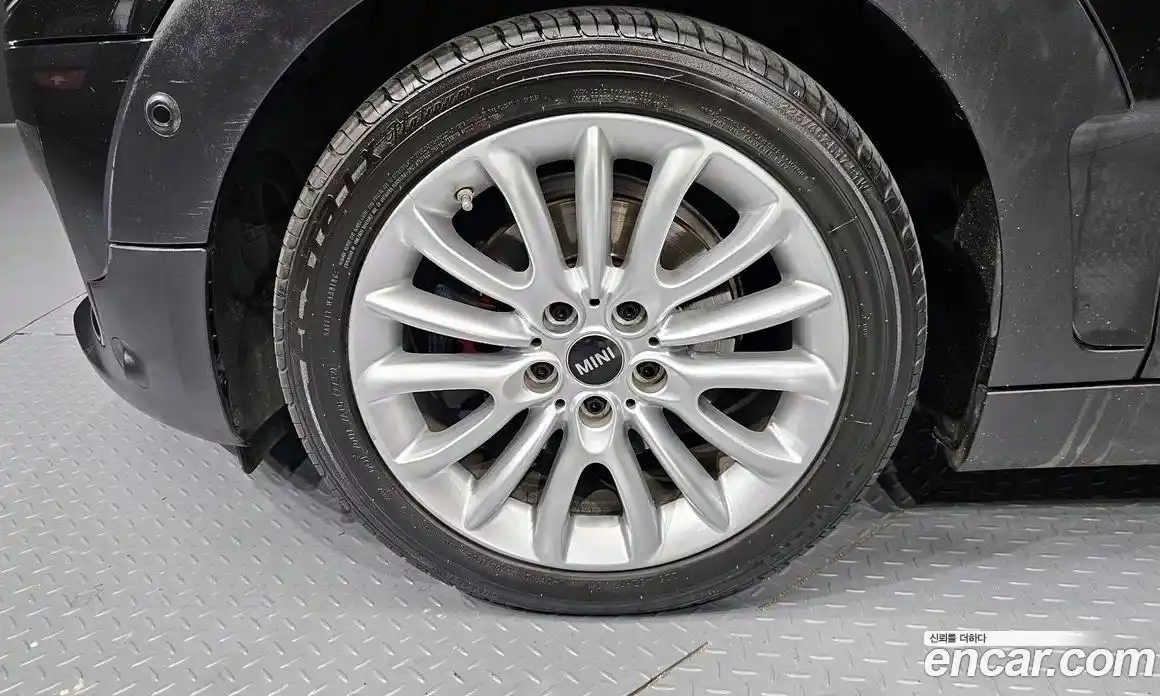 Mini Clubman 2018 2.0 Автомат в Москве № 189960, фото 6