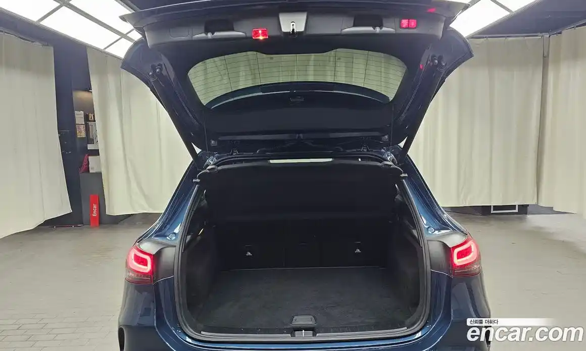 Mercedes-Benz GLA-Class 2021 2.0 Автомат в Москве № 191651, фото 15