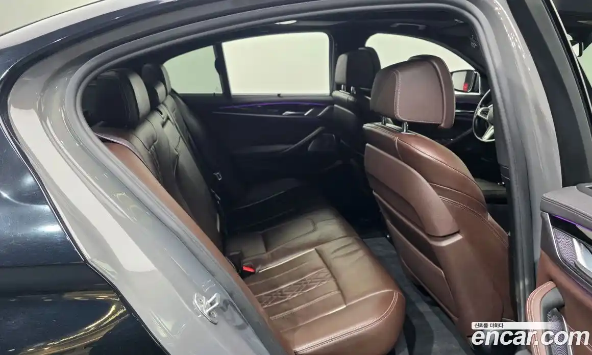 BMW 5-Series 2021 4.4 Автомат в Москве № 192025, фото 13