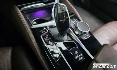 BMW 5-Series 2021 4.4 Автомат в Москве № 192025, миниатюра 2