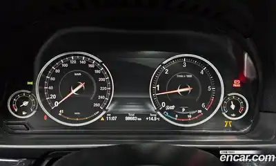 BMW 5-Series 2016 3.0 Автомат в Москве № 192970, миниатюра 8