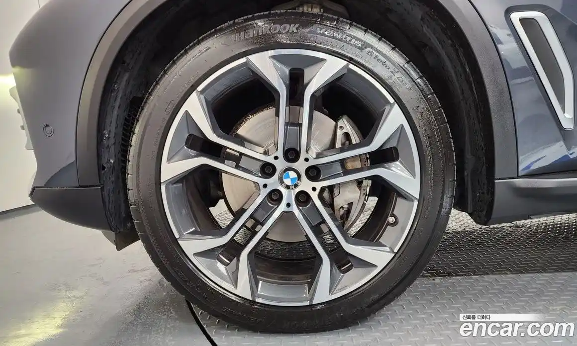 BMW X5 2022 3.0 Автомат в Москве № 193172, фото 5