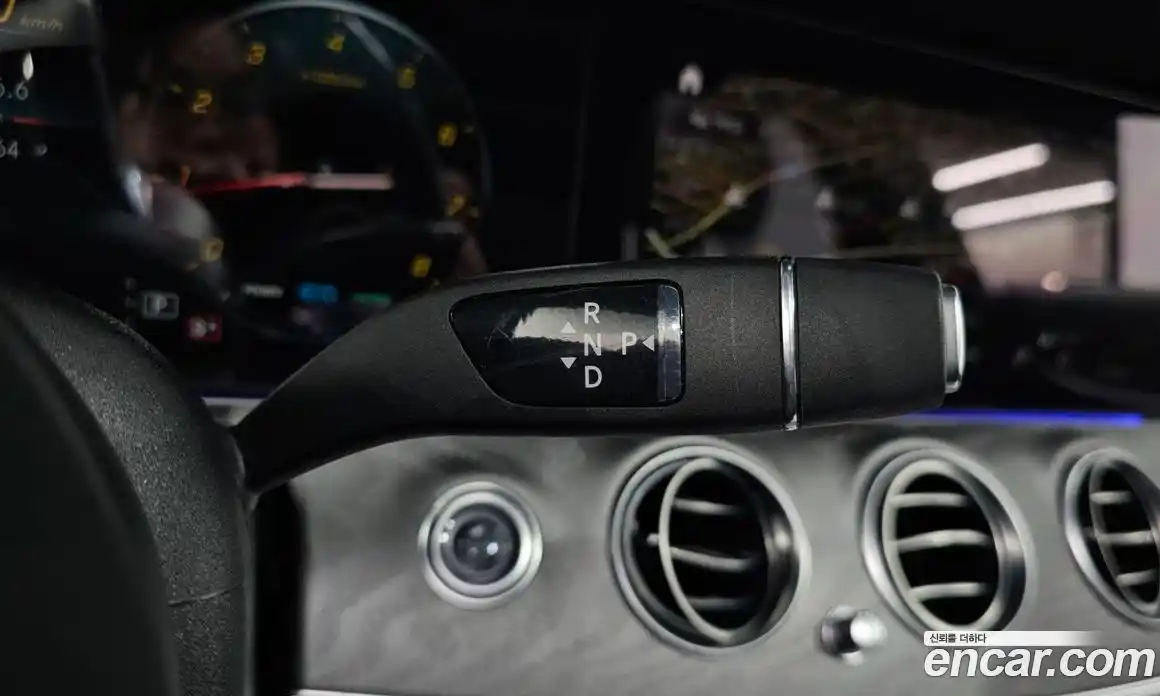 Mercedes-Benz E-Class 2022 2.0 Автомат в Москве № 193826, фото 11