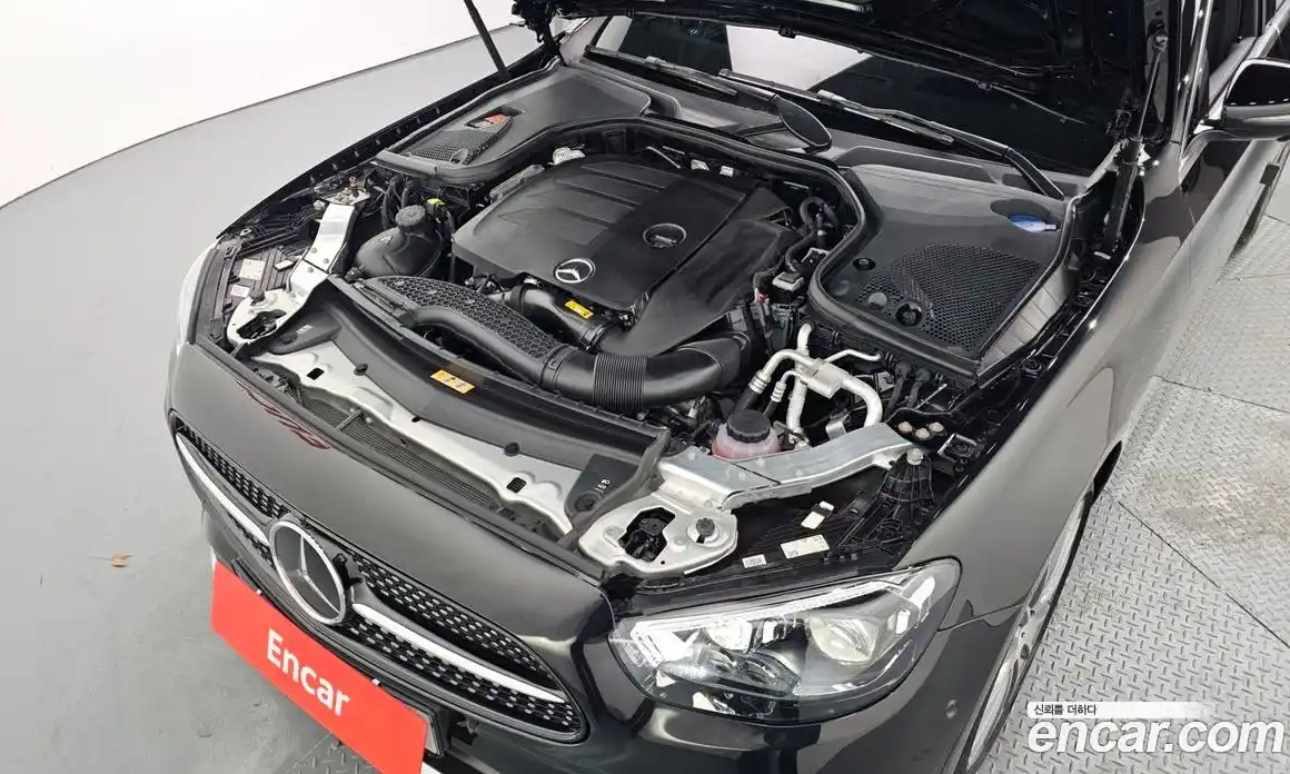 Mercedes-Benz E-Class 2022 2.0 Автомат в Москве № 193826, фото 10