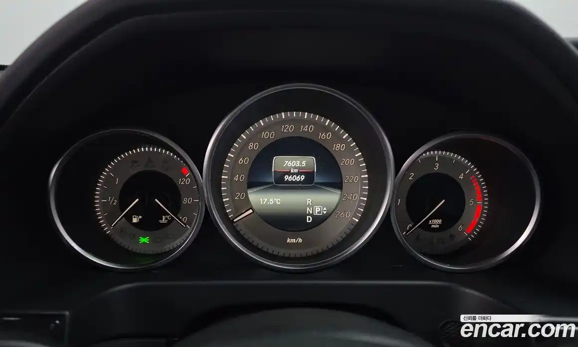 Mercedes-Benz E-Class 2015 2.1 Автомат в Москве № 194013, фото 8