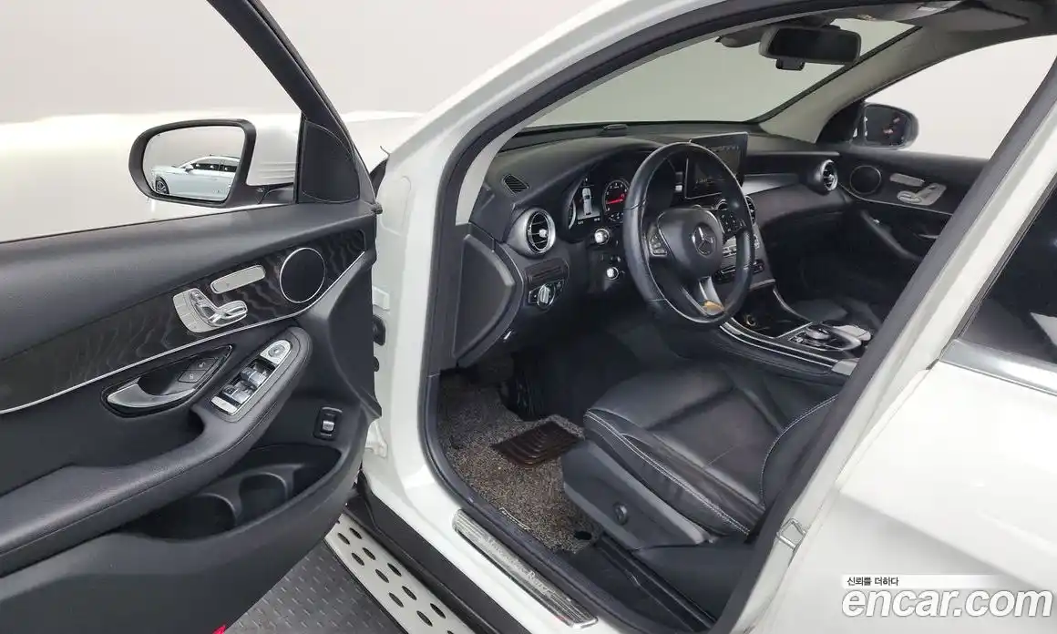 Mercedes-Benz GLC-Class 2019 2.0 Автомат в Москве № 194162, фото 12