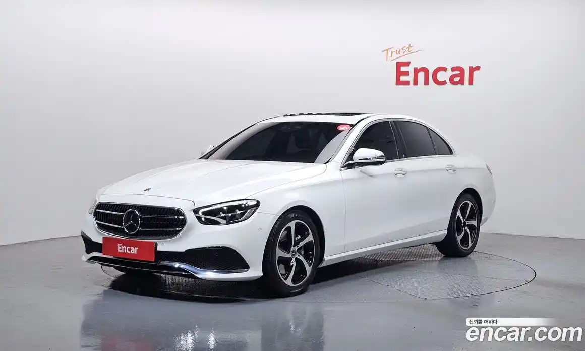 Mercedes-Benz E-Class 2021 2.0 Автомат в Москве № 194508, фото 13