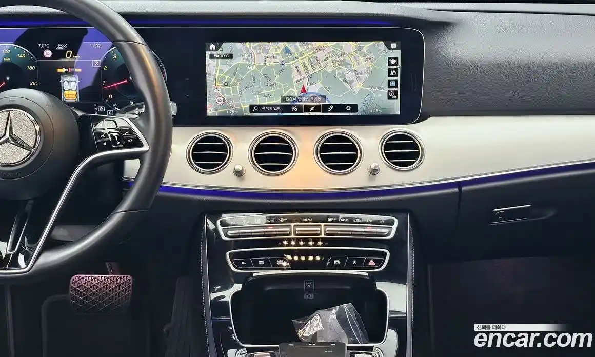 Mercedes-Benz E-Class 2021 2.0 Автомат в Москве № 194508, фото 20